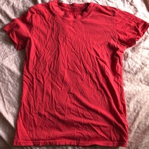 Brandy Melville baby tee